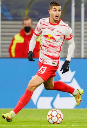 2021년 RB 라이프치히에서 뛰고 있는 실바