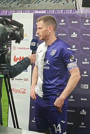 2024년 RSC 안데를레흐트 소속의 페르통언