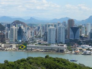 Convento da Penha에서 바라본 비토리아.