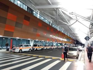 비토리아 국제공항