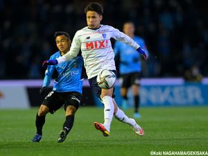 2022년 가와사키 프론탈레 소속 차나팁 (왼쪽)