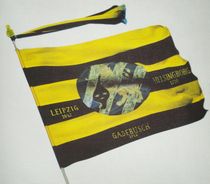 엘프스보리의 노란색과 검은색은 왕립 엘브스보리 연대에서 유래되었다.