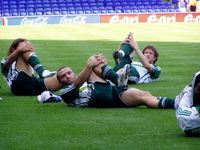 입스위치 타운과의 경기 전 디미트리스 살핑기디스