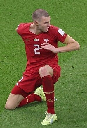 2022년 FIFA 월드컵에 출전한 파블로비치 (세르비아 소속)