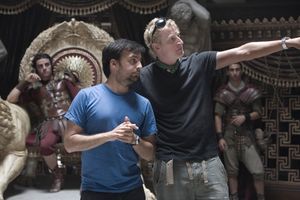  몰타 촬영 중 배우 오스카 아이삭, 감독 알레한드로 아메나바르, 프로덕션 디자이너 가이 헨드릭스 디아스