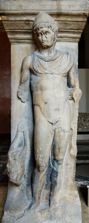 라스 잉칸타다스 기둥에 있는 디오스쿠로이 중 한 명 (서기 2세기)