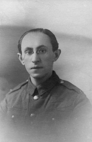 모리스 긴즈버그, 1918년 군복 차림