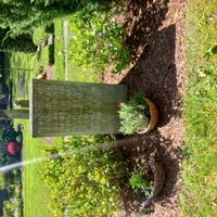 라인하르트 코젤레크 묘비