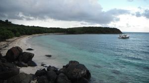 피네이로 섬(Pineiro Island)의 남쪽 해안