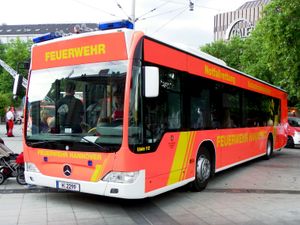 다인 수송이 가능한대형 구급차(독일)