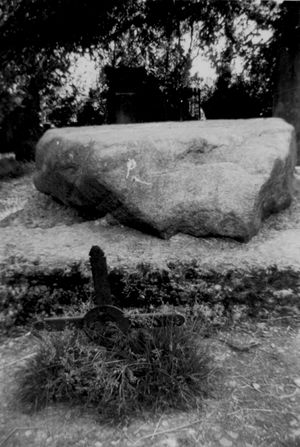 성 패트릭의 것으로 여겨지는 무덤