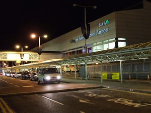 페이즐리 애벗신치(Abbotsinch) 지역의 글래스고 공항