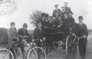 1910년대 초 원정 경기를 떠나는 BoIS의 전신 중 하나인 IFK 란스크로나