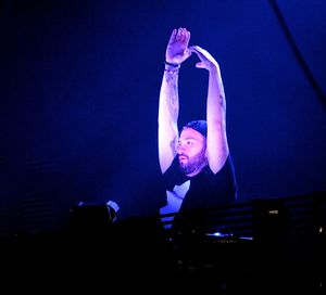 2014년 쿵스트래고르덴에서 공연하는 스티브 안젤로