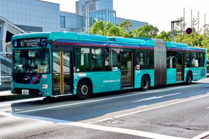케이세이 버스 "시걸 마쿠하리"히노・블루 리본 하이브리드 굴절 버스