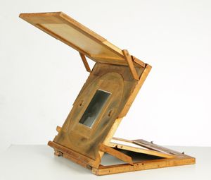 1870~1950년경의 리터칭 데스크