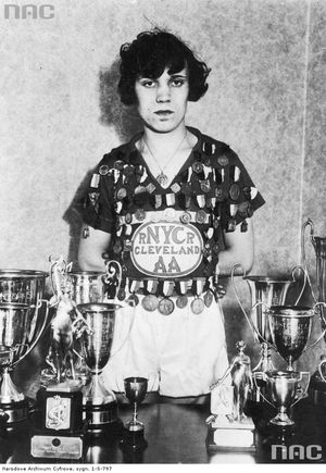 스타니스와바 발라시에비치, 1980년에 사후 터너 증후군으로 진단된 운동선수, 1933년 촬영