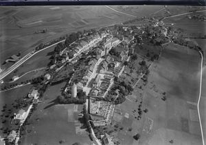 발터 미텔홀저 (1926)가 촬영한 200m 상공의 항공 사진