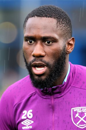 2019년 경기 전 준비운동을 하는 마쉬아퀴