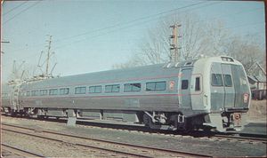 1968년 3월 레딩 철도의 뉴욕 지선에서 벗어난 버드 배송 측면에 있는 PRR 도색의 메트로라이너