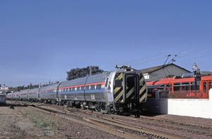 1993년, 전 메트로라이너 812호였던 제어 객차 9638호가 샌디에고를 이끌고 있다.