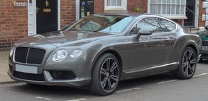 컨티넨탈 GT V8 외부