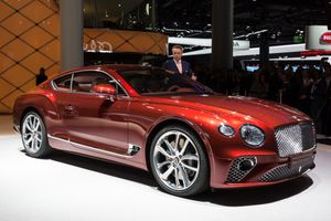 Continental GT W12 전면