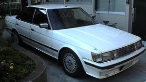 토요타 마크 II(하드탑 전기형) 정측면