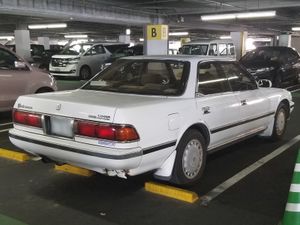 토요타 마크 II(하드톱 그란데 트윈 캠 24 전기형) 후측면