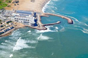  쇼핑몰 Platz am Meer (스바코프문트-비네타), 2017년 항공 사진