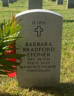 유진 스토너의 묘비 뒷면, 버지니아주 콴티코 국립묘지