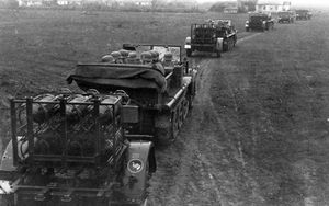 28/32 cm 네벨베르퍼 41 로켓 발사기