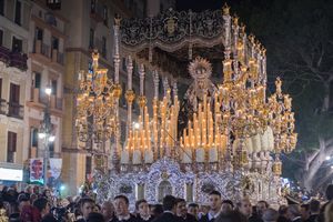 말라가의 성주간 행렬