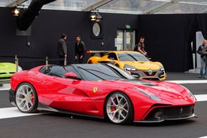 2015년 페스티벌 오토모빌 인터내셔널의 F12 TRS