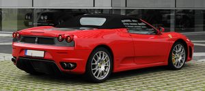 페라리 F430 스파이더 후측면
