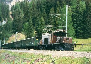 프레다 근처의 오래된 차량