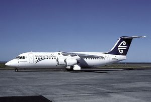 오클랜드 공항에서 마운트 쿡 항공이 잠시 운행했던 BAe 146-300 (2001년)