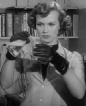 내쉬, 우주에서 온 유령 (1953)에 출연