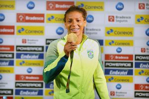 2016년 리우데자네이루 하계 올림픽에서 금메달을 딴 하파엘라 시우바