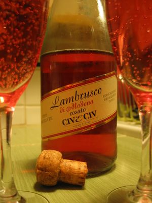 이탈리아 약 발포성 와인, 람브루스코 로자토(로제)