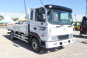 현대 뉴 메가트럭 정측면