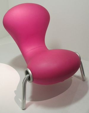 Embryo Chair}}, 1988)