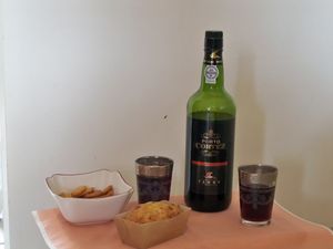 포르투 토니, 코르테스