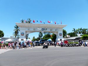 타이난 기지 정문