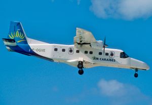 에어 카라이브 도색의 과거 도르니에 228