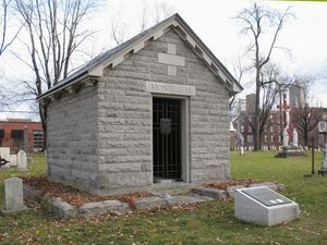 퀘벡 Hôpital-Général de Québec 묘지에 있는 몽칼름의 묘소