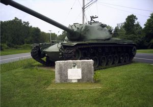 M103A2 중전차 (시러큐스 무장 예비군 센터 앞)