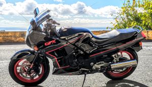 1989년형 가와사키 GPX 750R