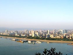 장강 중류에서 본 이창