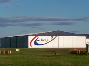 Multiflight 항공기 격납고